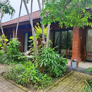 Adus Legian (Bali)