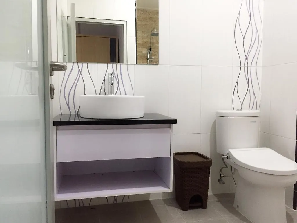 Tom Guest House Legian  Indonesia