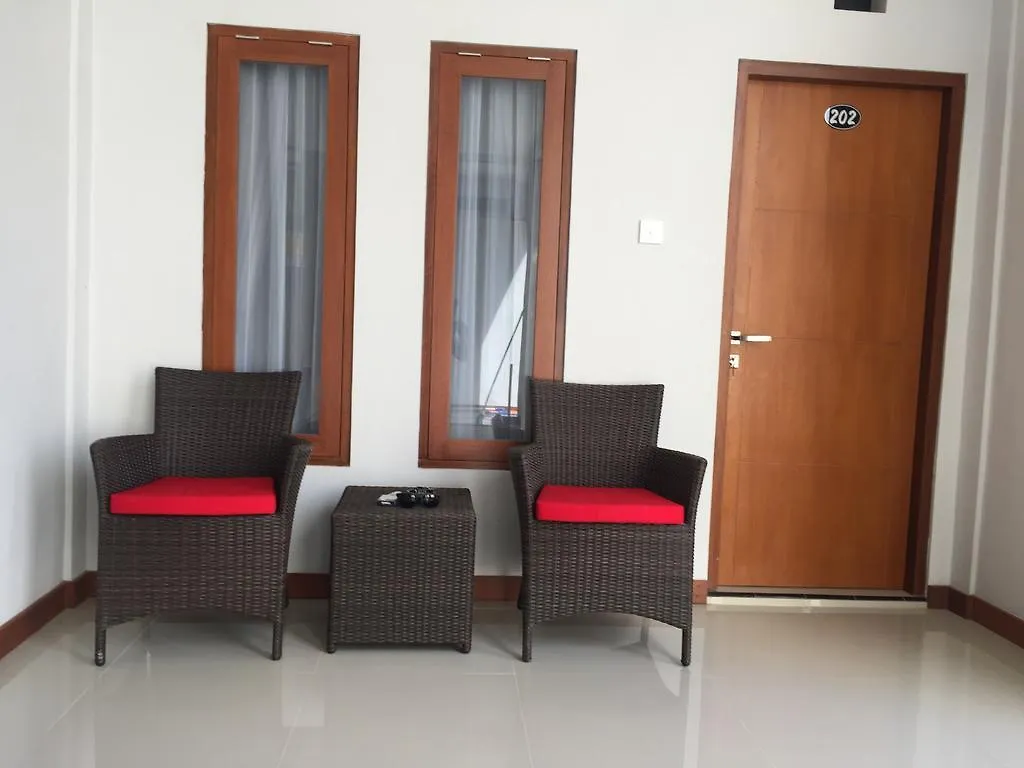 Tom Guest House Legian  3*, Legian (Bali)