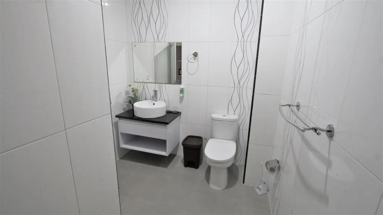 Tom Guest House Legian